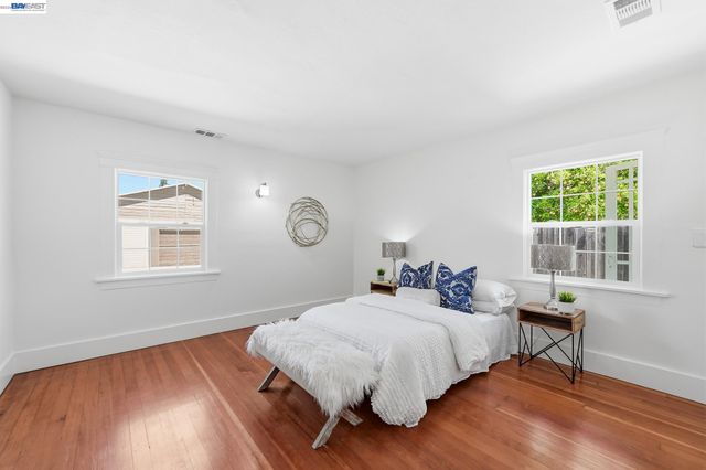 84 OAKES BLVD, San Leandro, CA 94577