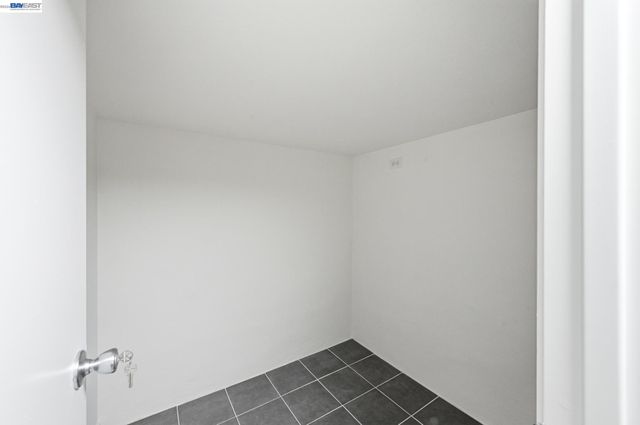 84 OAKES BLVD, San Leandro, CA 94577