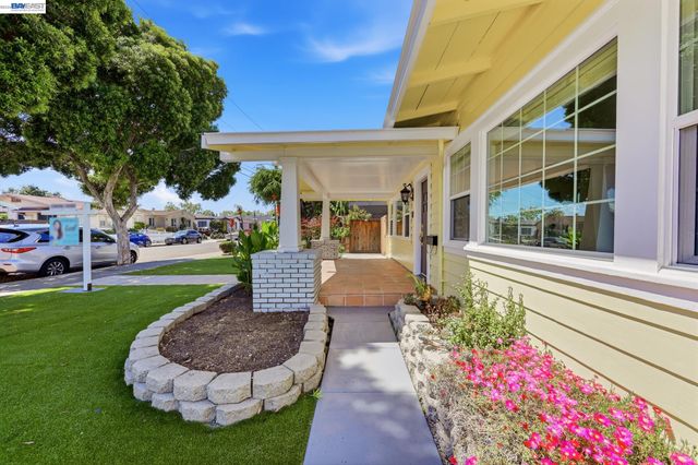 84 OAKES BLVD, San Leandro, CA 94577