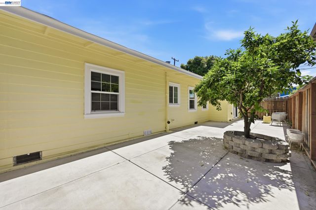 84 OAKES BLVD, San Leandro, CA 94577