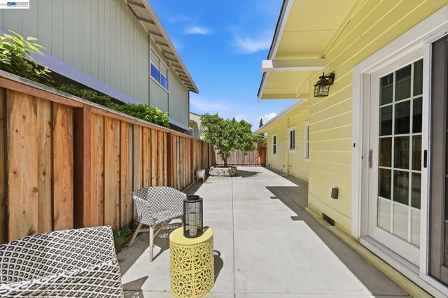 84 OAKES BLVD, San Leandro, CA 94577