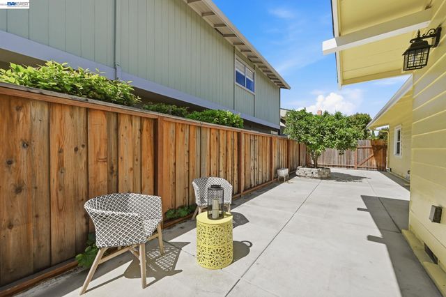 84 OAKES BLVD, San Leandro, CA 94577