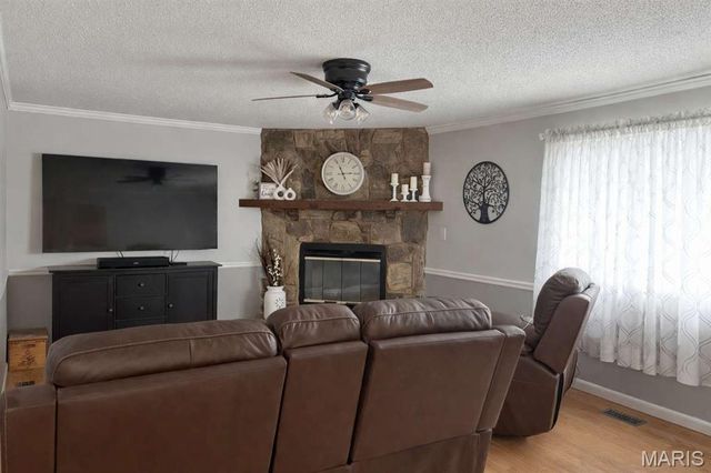 1118 Emerald Drive, Moscow Mills, MO 63362
