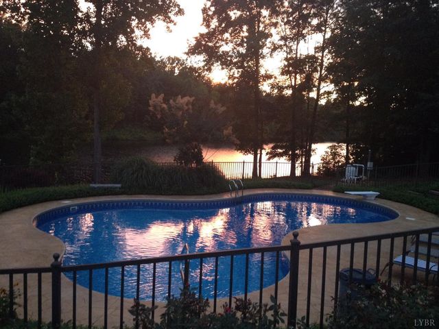 378 E Tusculum Lane, Amherst, VA 24521