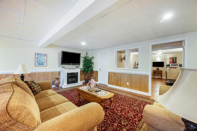 378 E Tusculum Lane, Amherst, VA 24521