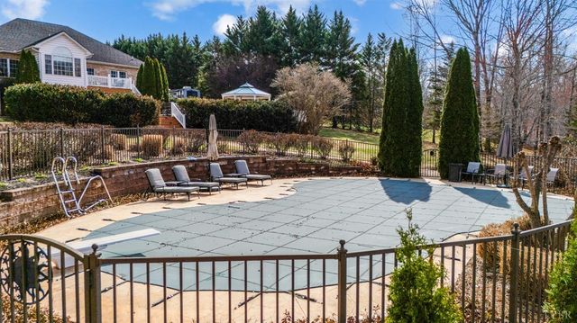 378 E Tusculum Lane, Amherst, VA 24521