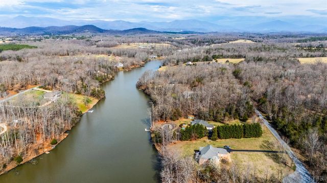 378 E Tusculum Lane, Amherst, VA 24521