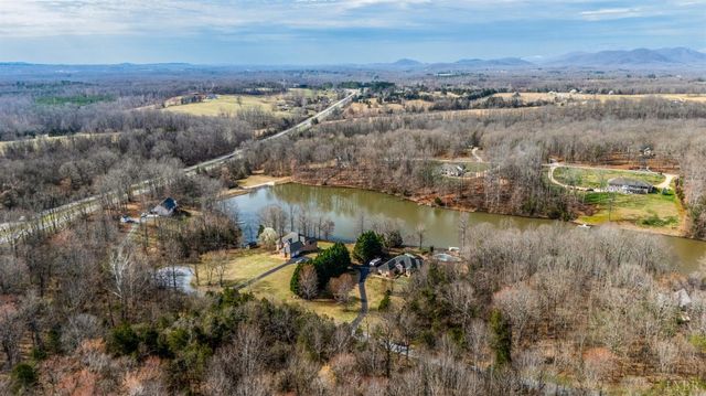 378 E Tusculum Lane, Amherst, VA 24521