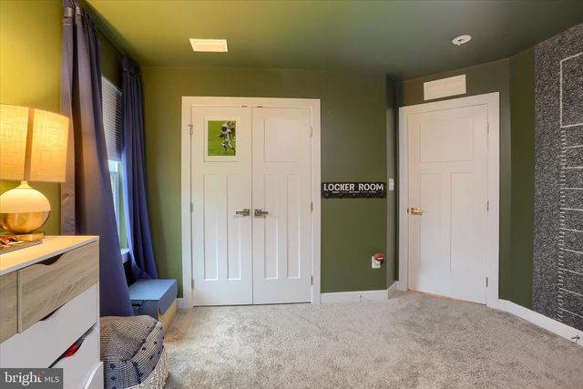 40 GRAYHAWK WAY N, Mechanicsburg, PA 17050