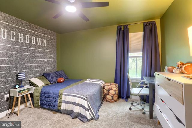 40 GRAYHAWK WAY N, Mechanicsburg, PA 17050