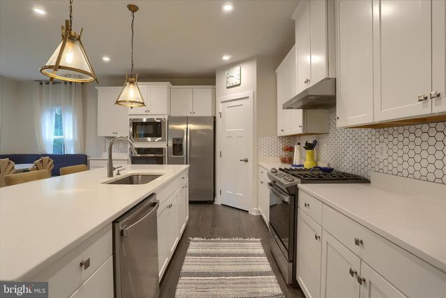 40 GRAYHAWK WAY N, Mechanicsburg, PA 17050