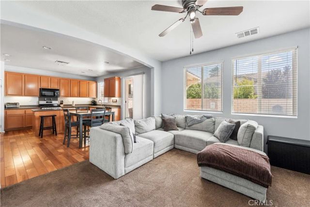 37834 Magnolia Lane, Palmdale, CA 93551