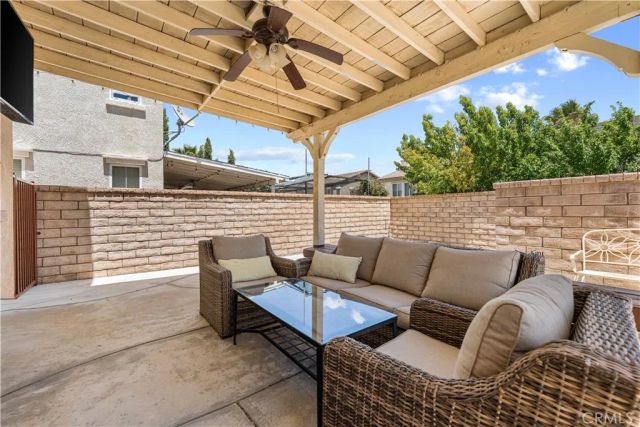 37834 Magnolia Lane, Palmdale, CA 93551