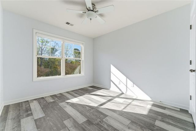 241 Ascott Lane, Woodstock, GA 30189