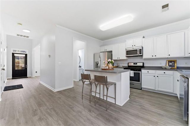 241 Ascott Lane, Woodstock, GA 30189