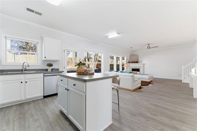 241 Ascott Lane, Woodstock, GA 30189