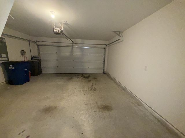 3303 Knoll Drive, Ennis, TX 75119