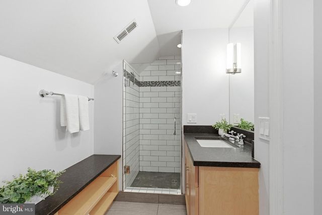 3141 S STAFFORD ST, Arlington, VA 22206