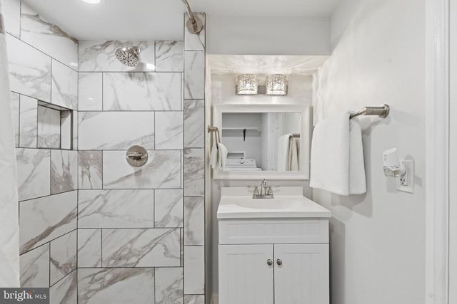 3141 S STAFFORD ST, Arlington, VA 22206