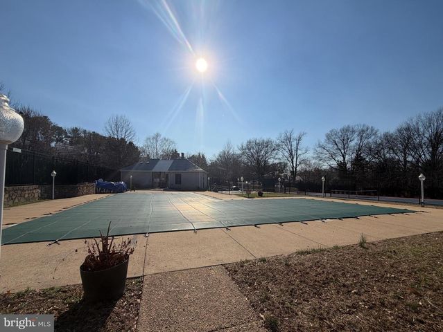 3141 S STAFFORD ST, Arlington, VA 22206