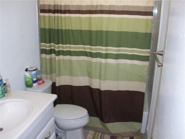 5039 NW 42 Street, Lauderdale Lakes, FL 33319