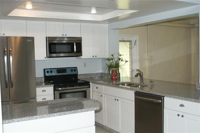 5039 NW 42 Street, Lauderdale Lakes, FL 33319