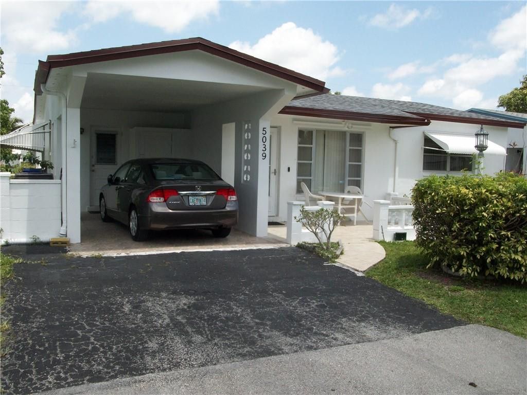 5039 NW 42 Street, Lauderdale Lakes, FL 33319