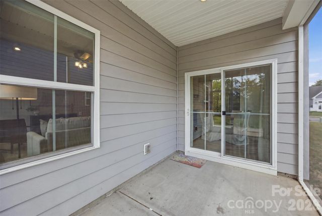 6428 Cambridge Drive, Harrisburg, NC 28075
