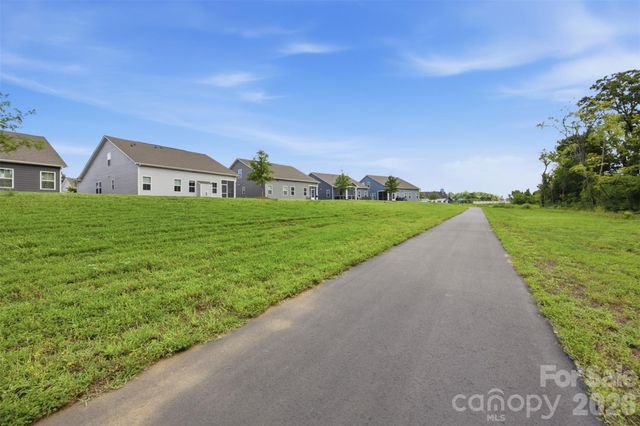 6428 Cambridge Drive, Harrisburg, NC 28075