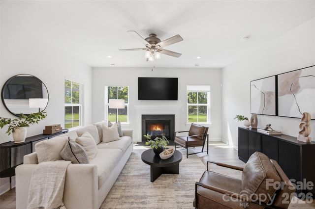 6428 Cambridge Drive, Harrisburg, NC 28075