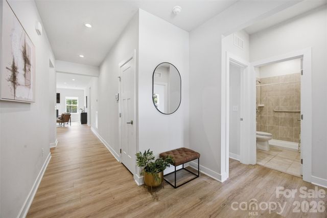6428 Cambridge Drive, Harrisburg, NC 28075