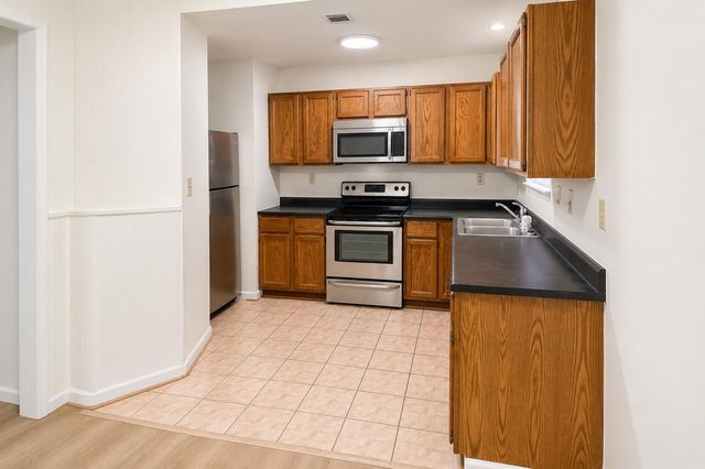 107 Hillside Drive, Georgetown, KY 40324