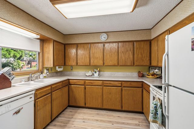 2930 Bailey Avenue, Medford, OR 97504