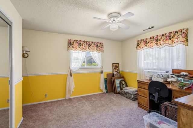 2930 Bailey Avenue, Medford, OR 97504