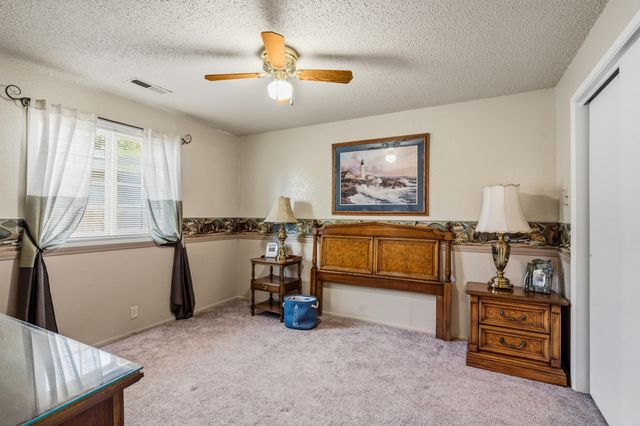 2930 Bailey Avenue, Medford, OR 97504