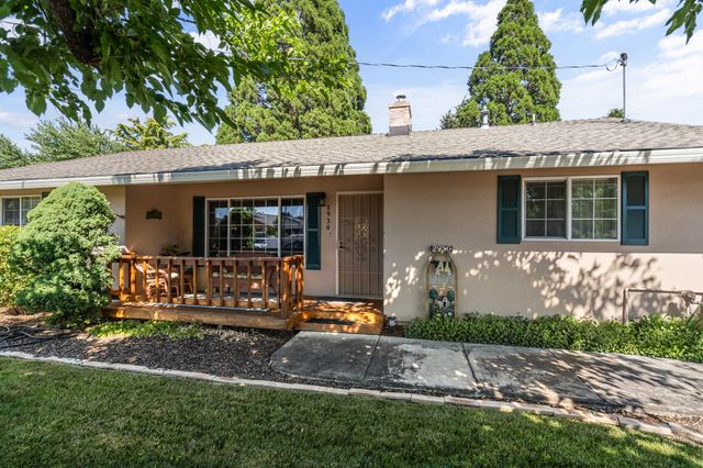 2930 Bailey Avenue, Medford, OR 97504