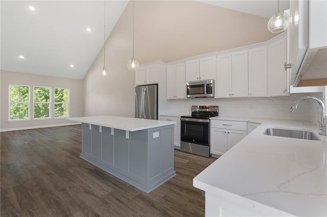 1723 N 92nd Terrace, Kansas City, KS 66112