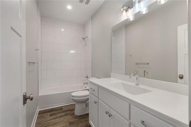 1723 N 92nd Terrace, Kansas City, KS 66112