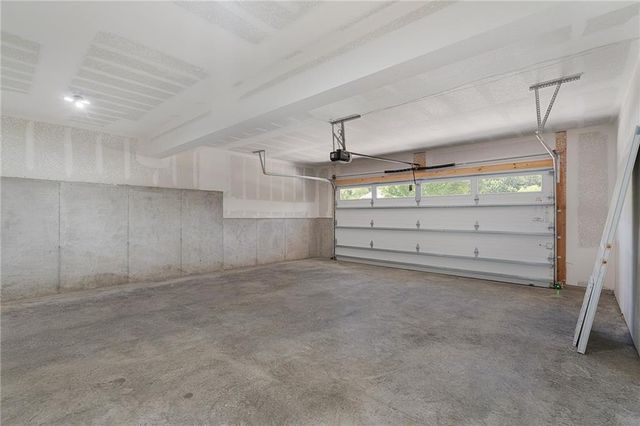 1723 N 92nd Terrace, Kansas City, KS 66112