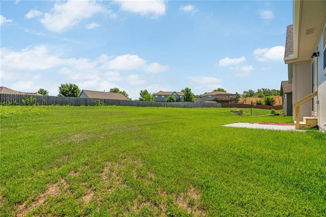1723 N 92nd Terrace, Kansas City, KS 66112