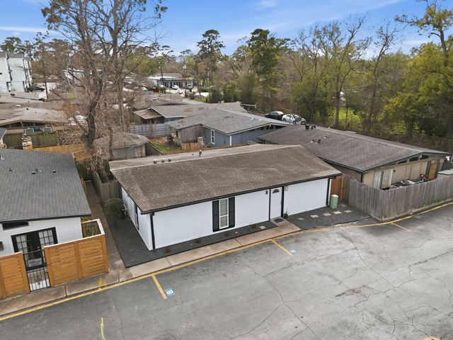 4102 Sherwood Lane 8, Houston, TX 77092