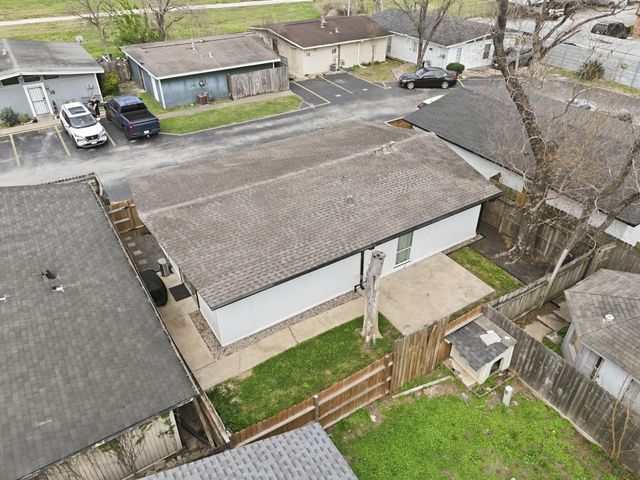 4102 Sherwood Lane 8, Houston, TX 77092