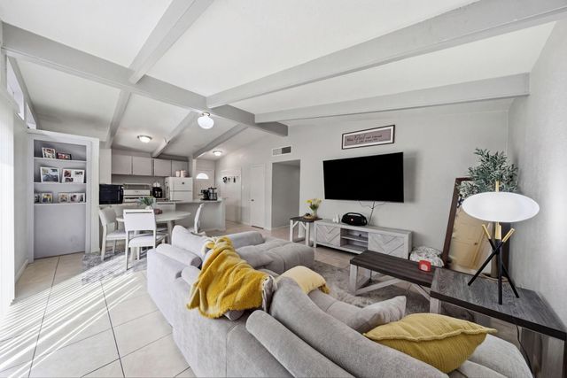 4102 Sherwood Lane 8, Houston, TX 77092
