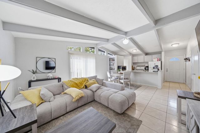 4102 Sherwood Lane 8, Houston, TX 77092