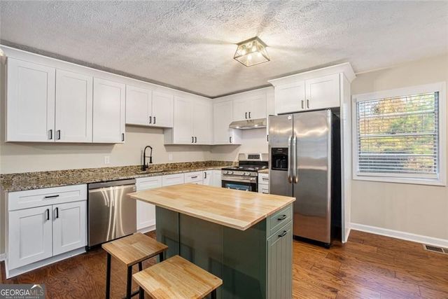 2811 Hill Circle, Dacula, GA 30019