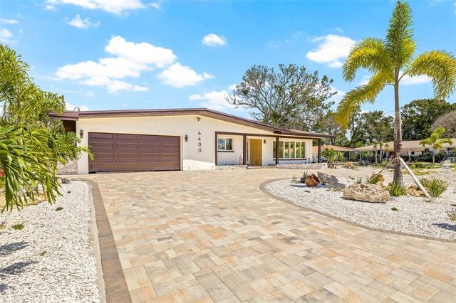 6400 MOCKINGBIRD WAY S, St Petersburg, FL 33707