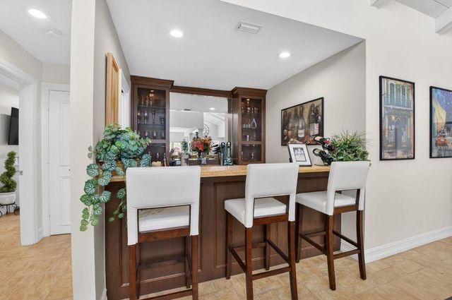 4911 Pineview Circle, Delray Beach, FL 33445