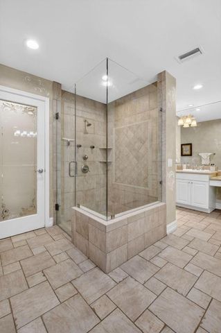 4911 Pineview Circle, Delray Beach, FL 33445