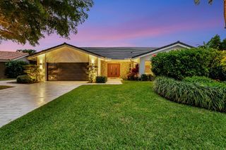 4911 Pineview Circle, Delray Beach, FL 33445