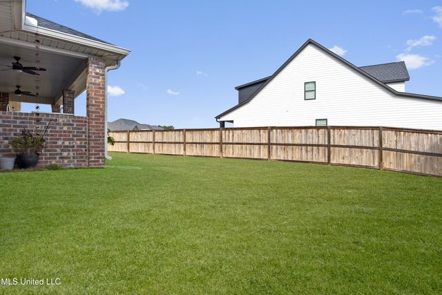 16908 W Landon Green Drive, Gulfport, MS 39503